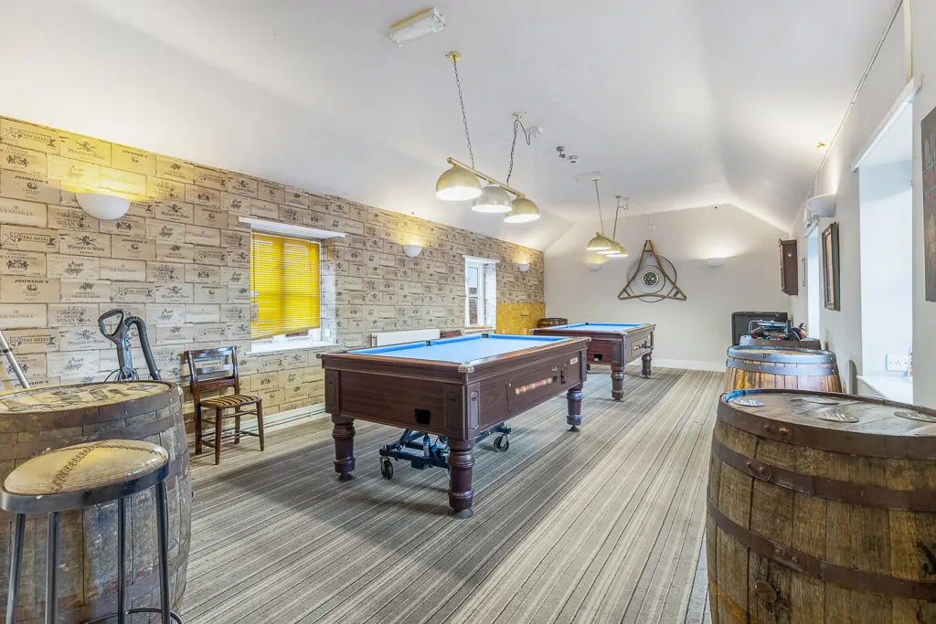 Batemans Pub - White Hart, Sibsey - Pool Room