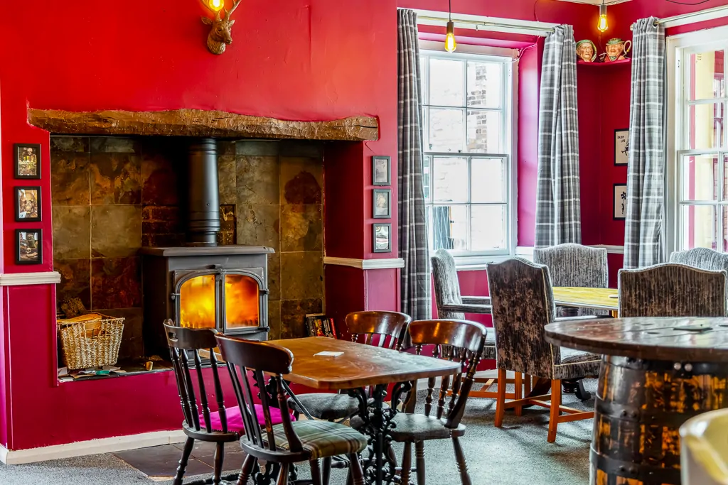 Batemans Pub - White Hart, Nettleham - Bar & Seating