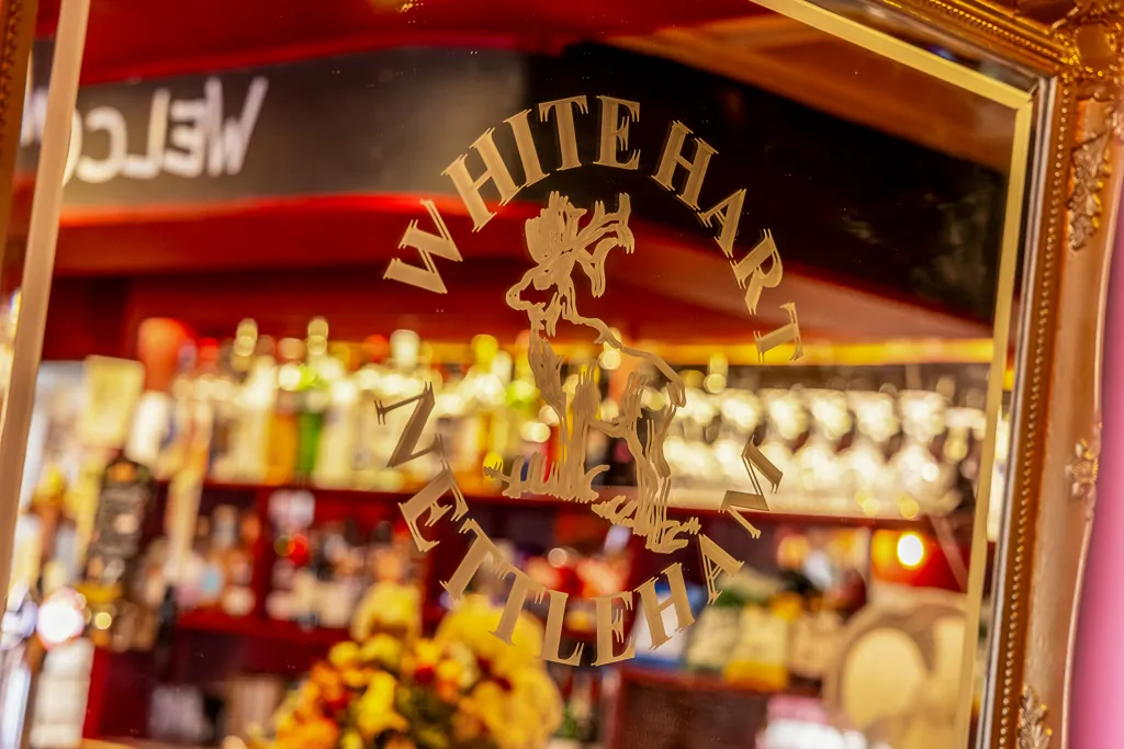 Batemans Pub - White Hart, Nettleham - Bar Signage