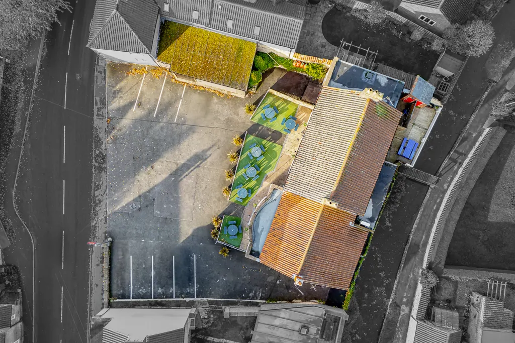 Batemans Pub - White Hart, Nettleham - Drone Top-Down Photo