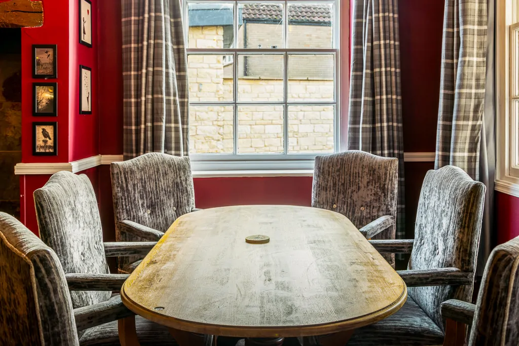 Batemans Pub - White Hart, Nettleham - Seating