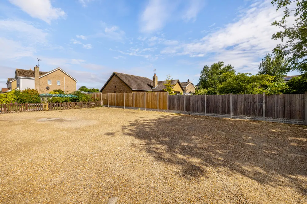 Batemans Pub - White Hart. Great Staughton - Car Park