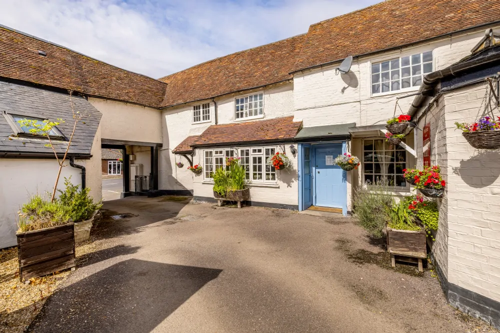 Batemans Pub - White Hart. Great Staughton - Exterior Side Entrance