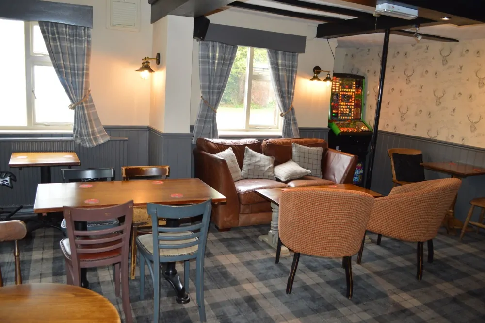 Willoughby Arms - Bar Area - Batemans Pub