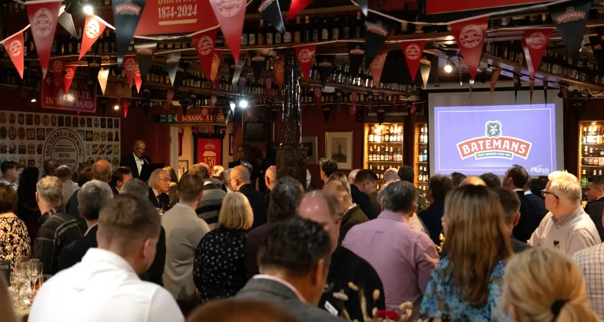 Batemans celebrate 150th anniversary with Brewers lunch - Stuart Bateman with guests looking on and enjoying the speeches.